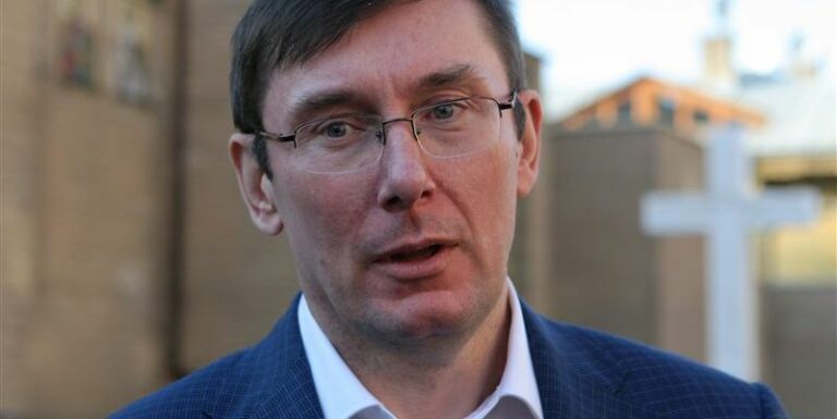 “Україна практично програла інформаційну війну Росії, — Луценко - today.ua