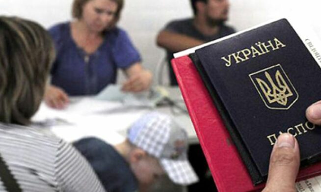 В Україні масово позбавляють переселенців державної допомоги на проживання
