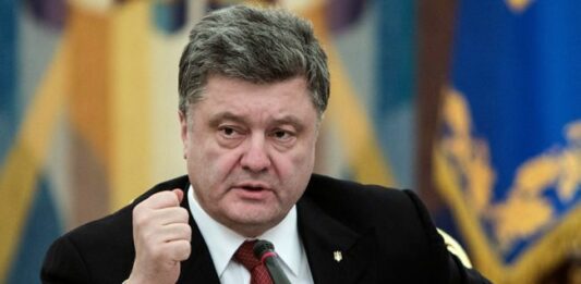 Порошенко: процесс декоммунизации в Украине должен быть завершен   - today.ua