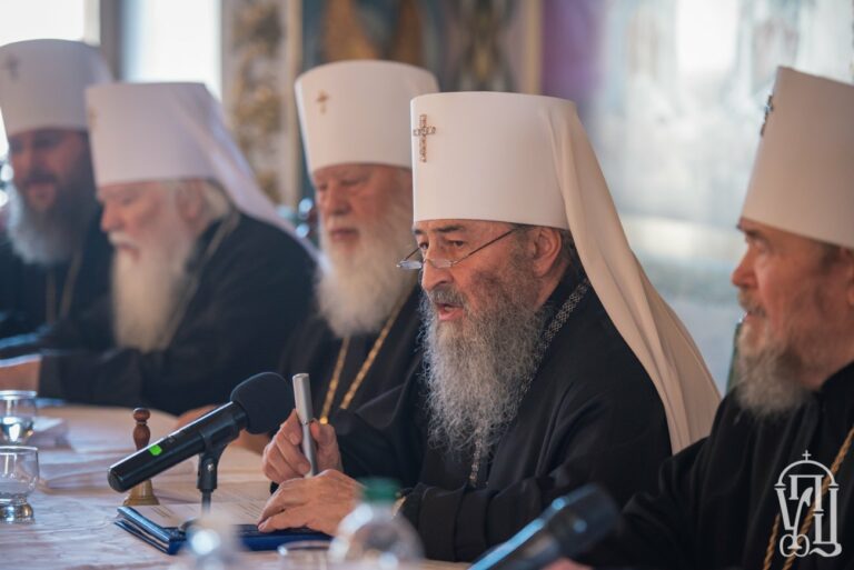 Собор єпископів УПЦ (МП) звинуватив Вселенського патріарха у розкольництві - today.ua