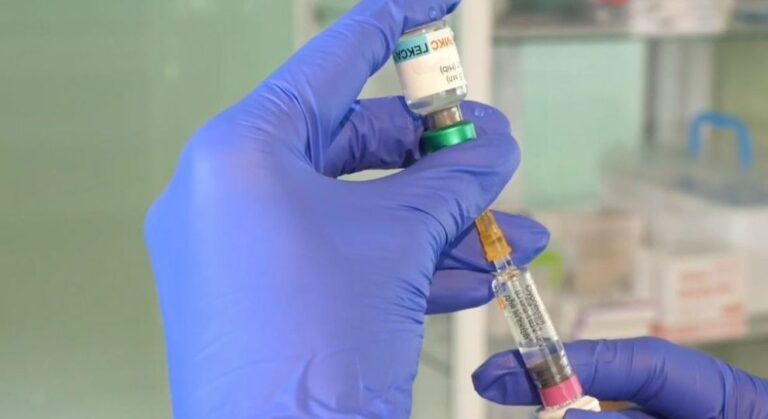 Скандал с вакцинами: в частной клинике детям укололи контрабандный препарат  - today.ua