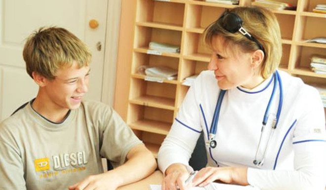 МОЗ має намір дозволити підліткам самостійно вибирати лікаря - today.ua