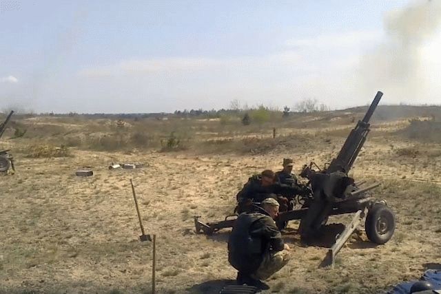 За добу російські окупанти 11 разів відкривали вогонь по позиціях українських військових, - прес-центр ООС