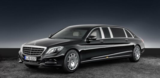 Автобаза президента закупила два бронированных Mercedes по 600 тысяч долларов - today.ua