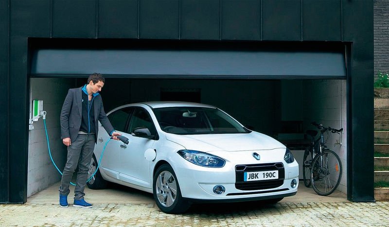 Пільги на електромобілі: Кабмін має намір повертати покупцям гроші