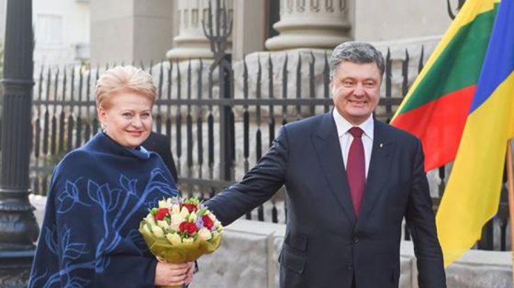 Порошенко подписал документ, который будет защищать заробитчан в Литве - today.ua