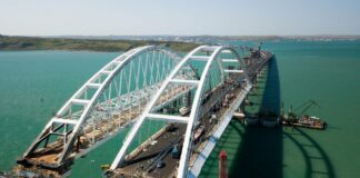 В России призвали разобрать Крымский мост  - today.ua