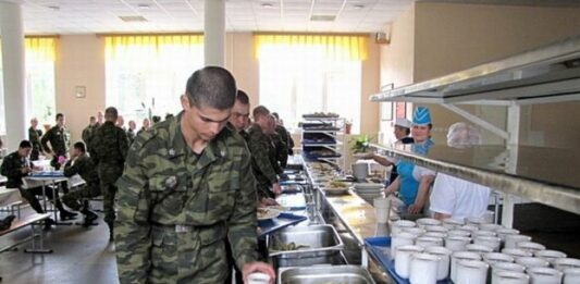 Масове отруєння у військовій частині на Київщині: 20 солдат перебувають у госпіталі   - today.ua