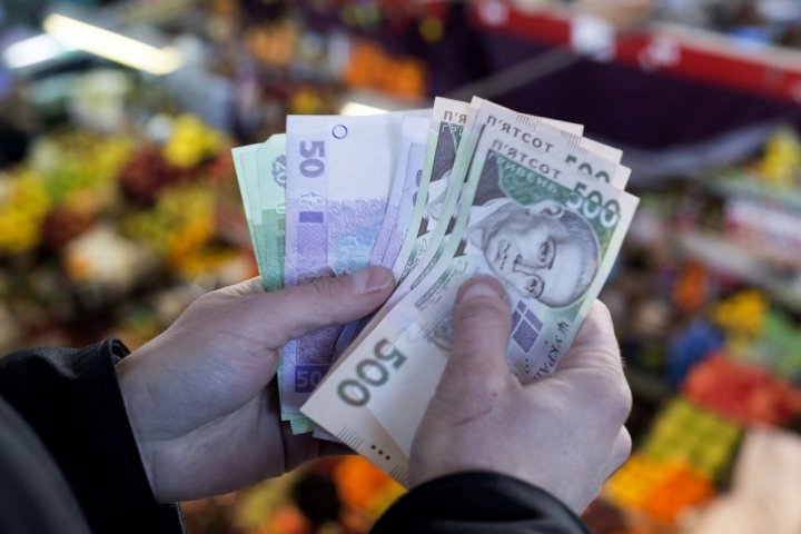 С 1 января в Украине увеличится минимальная пенсия  - today.ua
