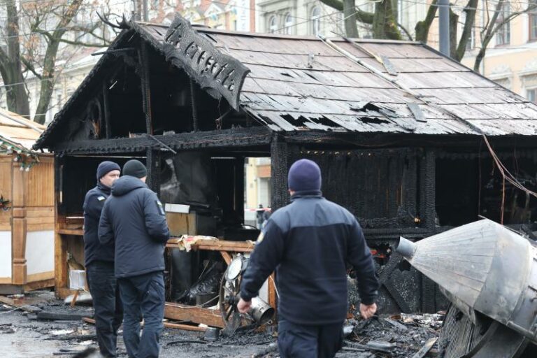 Взрыв на рождественской ярмарке во Львове: появились детали трагедии  - today.ua