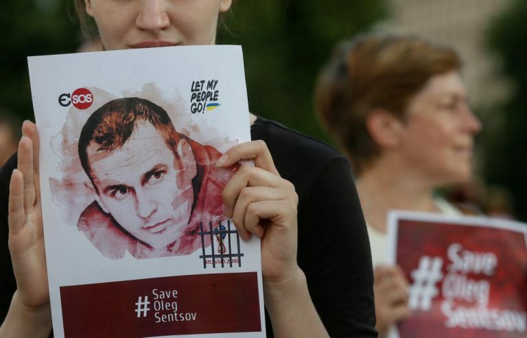 “За людську гідність“: Сенцов удостоївся премії МЗС Польщі - today.ua