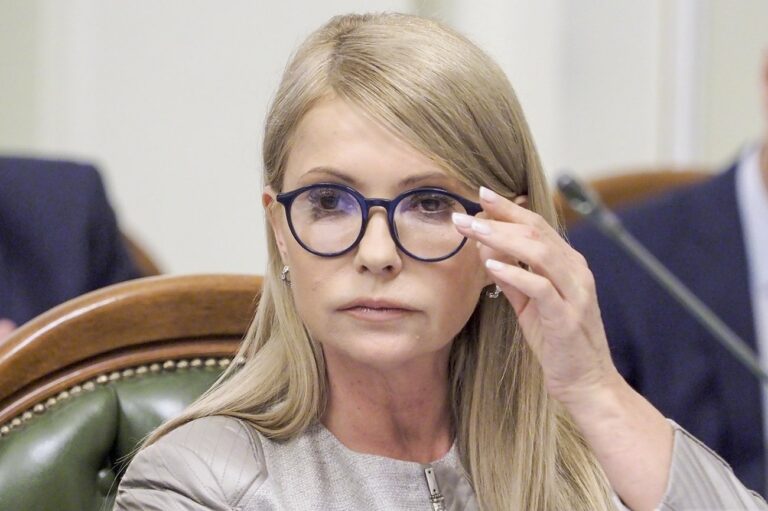 Председатель фракции БПП требует у Тимошенко объяснений за коррупцию - today.ua