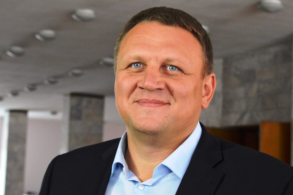 Кандидат у президенти запропонував обміняти українських моряків на кума Путіна