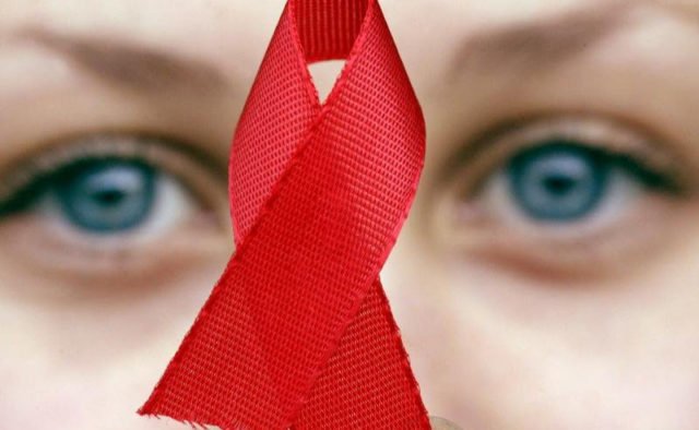 Супрун рекомендует украинцам тестироваться на ВИЧ по мобильному - today.ua