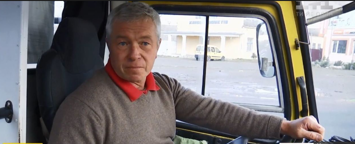 Водитель маршрутки спас пассажира с инсультом - today.ua