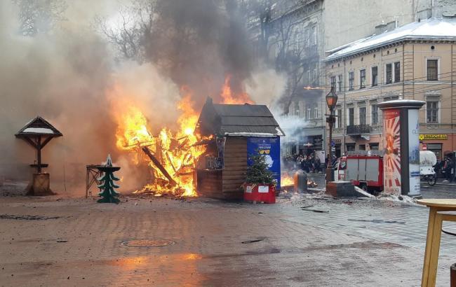 Взрыв на рождественской ярмарке во Львове: количество пострадавших возросло - today.ua