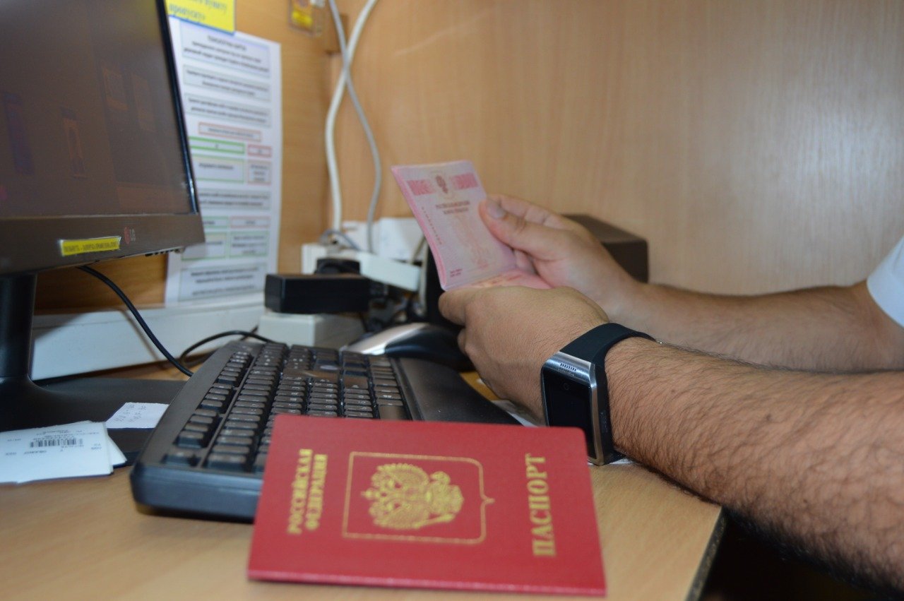 Восьмерых российских моряков не пустили в Украину