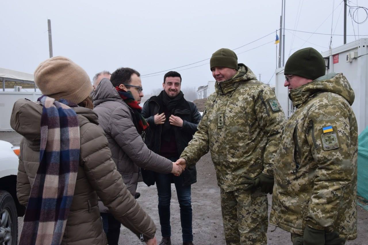 На Донбас прибула делегація ЄС