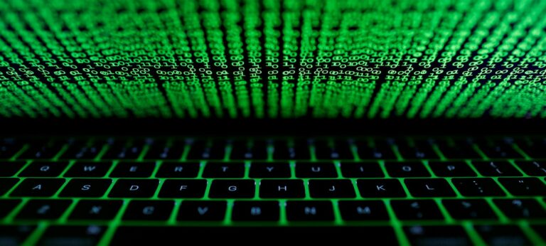 Защита персональных данных: украинцам рассказали, как уберечь свои аккаунты от атак российских хакеров - today.ua