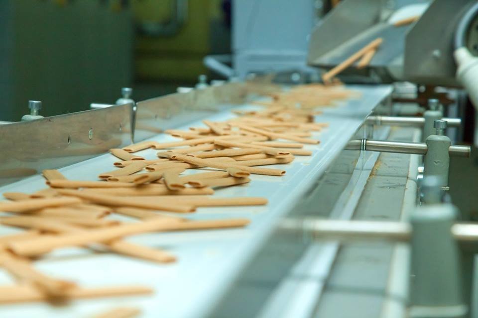 Російський банк відсудив кондитерську фабрику "АВК"