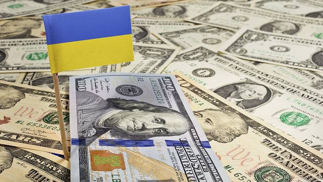 Доллар начал дорожать: названа причина  - today.ua