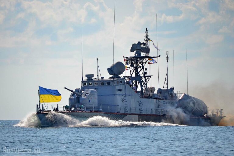 Обострение в Керченском проливе: Украина готова ответить на агрессию России - today.ua