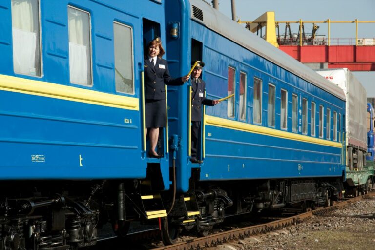 В Украине могут отменить поезда из-за коронавируса - today.ua