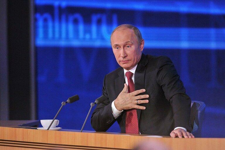 Путин намерен реагировать на “религиозные нарушения“ в Украине - today.ua