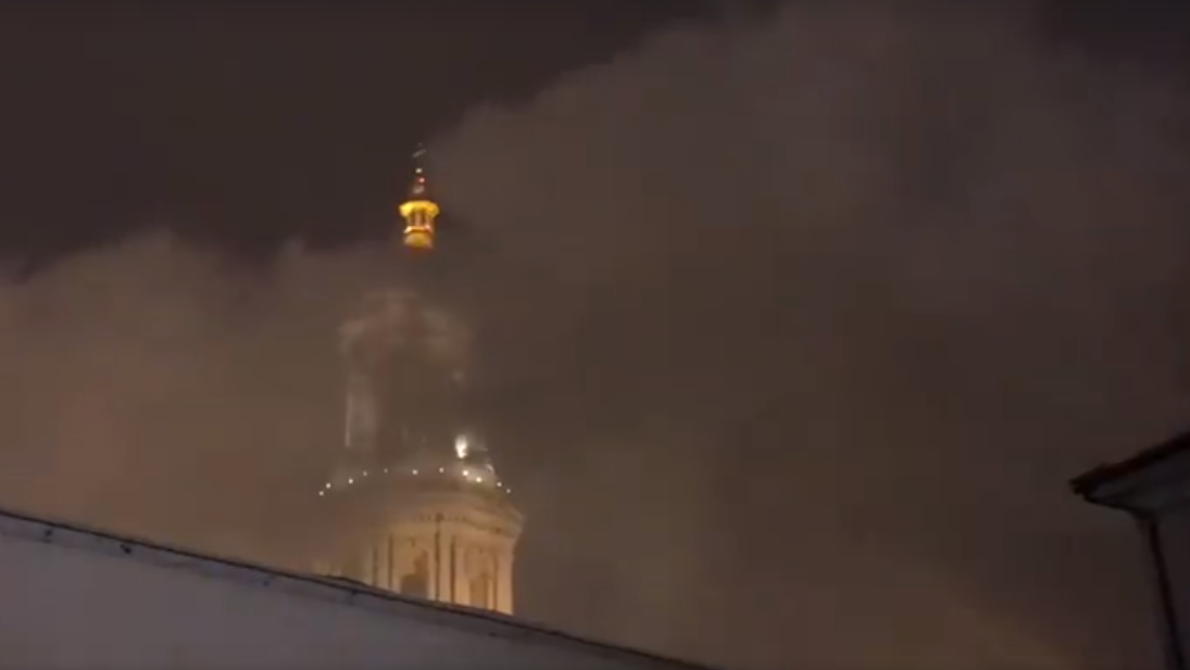 Пожар в Киево-Печерской лавре: полиция задержала поджигателя