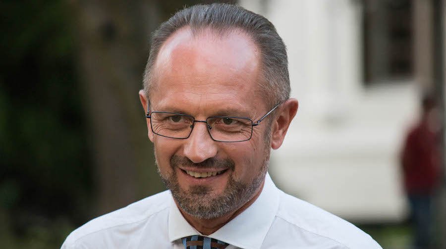 Лидер неоконсервативной политической силы подал документы в ЦИК - today.ua