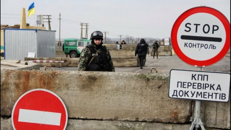 Росіянам можуть назавжди заборонити в’їзд в Україну  - today.ua