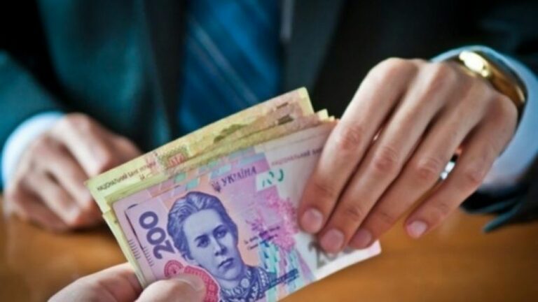Субсидії готівкою українці зможуть отримати через “Укрпошту“ та “Ощадбанк“ - today.ua