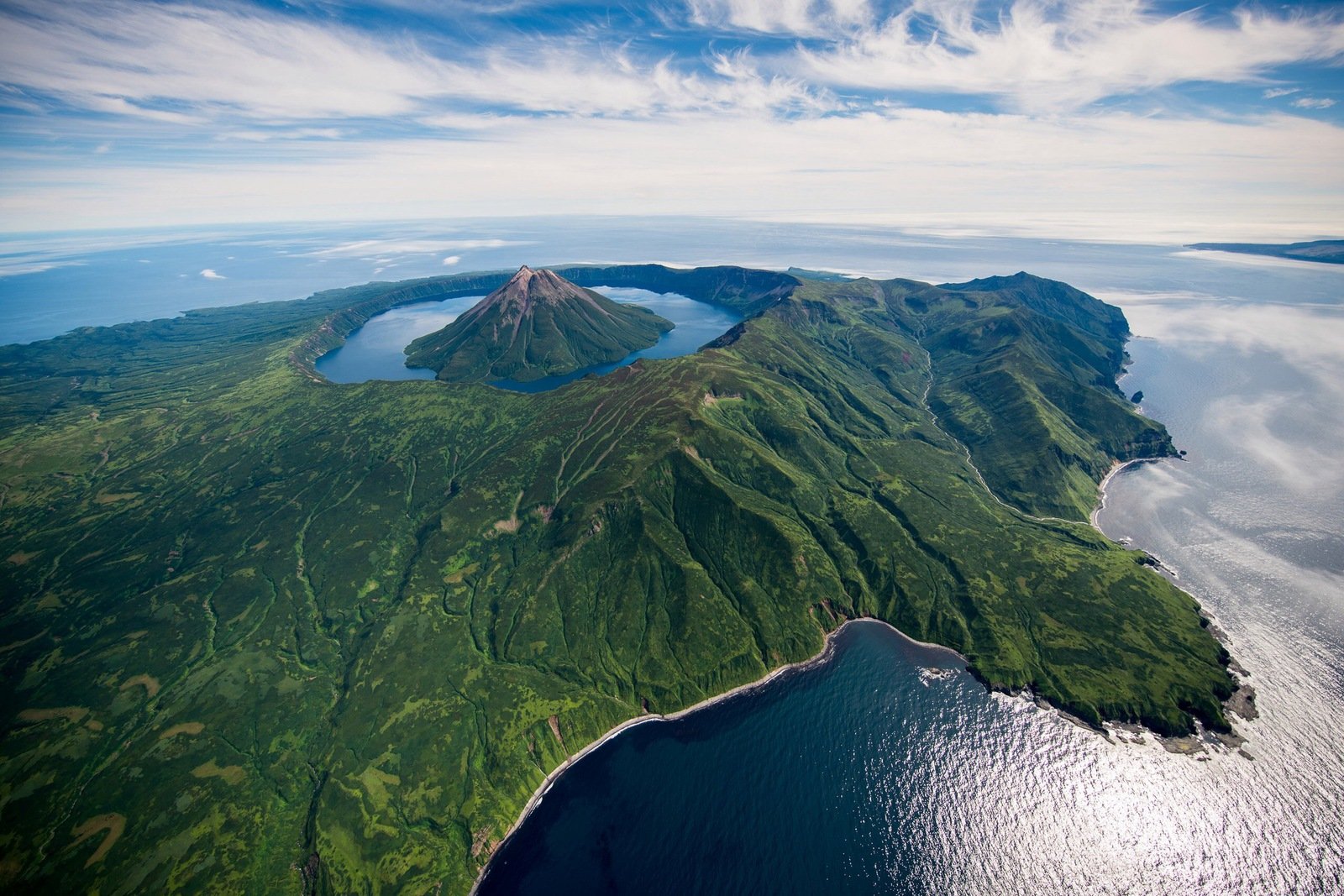 Японія згодна на мирний договір з РФ в обмін на два острови