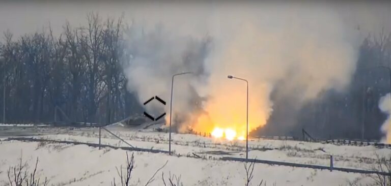 ВСУ уничтожили ДЗОТ боевиков: опубликовано видео - today.ua