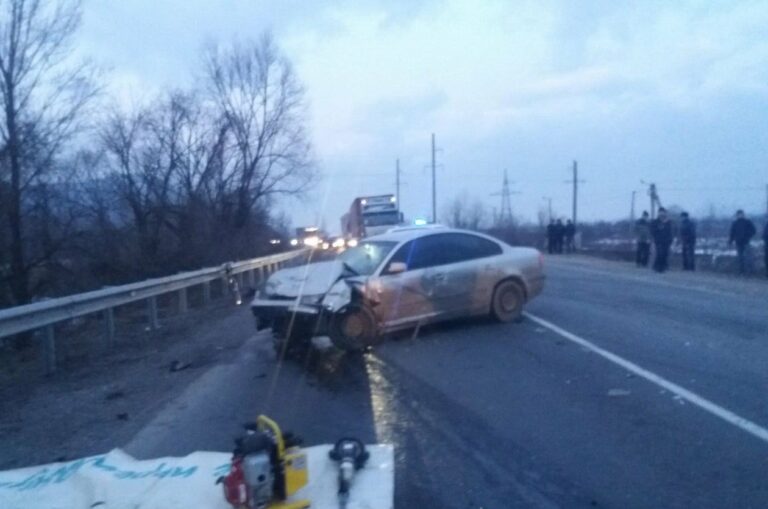 На Закарпатье в результате ДТП погиб пассажир “Жигулей“ - today.ua