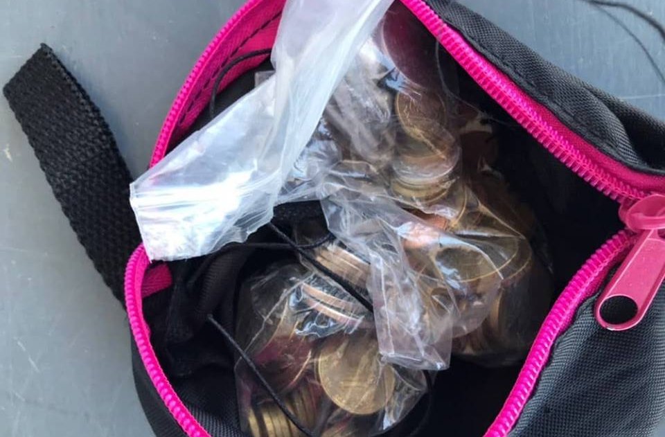 Контрабандист пытался вывезти из Украины раритетную монету стоимостью 1,2 млн грн