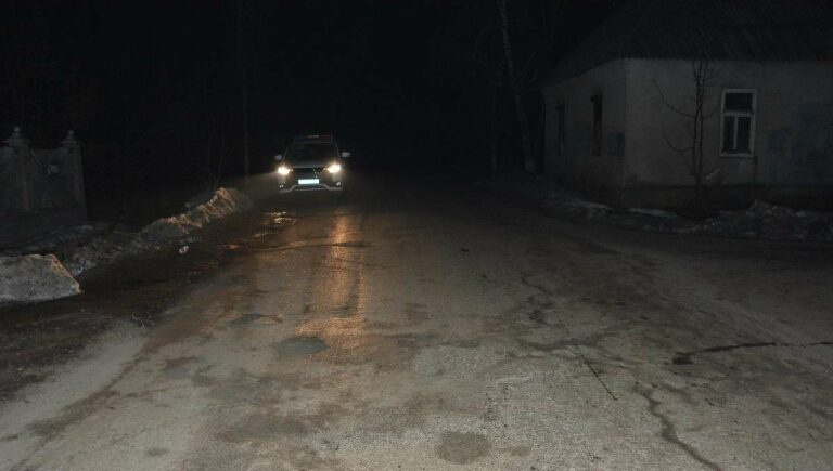 На Закарпатье водитель сбил несовершеннолетнего и скрылся с места ДТП - today.ua