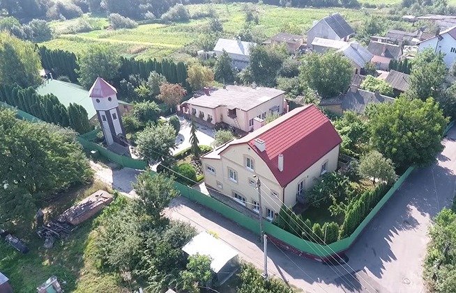 У будинок судді кинули гранату та стріляли з автомата: поліція розповіла подробиці