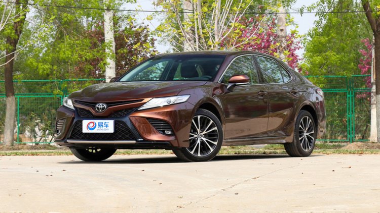 На рынок выведена обновленная версия Toyota Camry - today.ua