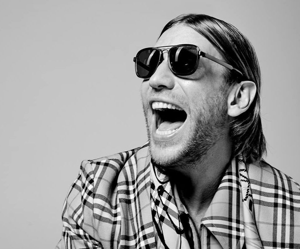 Іван Дорн сколихнув мережу танцем під пісню MARUV - today.ua