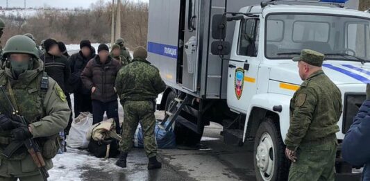 Бойовики “ЛНР“ передали Україні 33 ув'язнених: опубліковано фото - today.ua