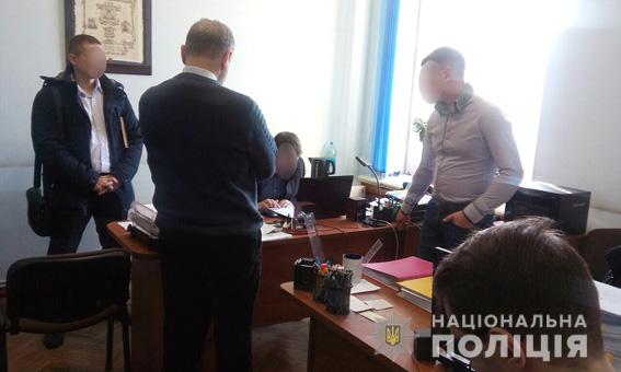 В горсовете Николаева проводят обыски: полиция объяснила причину