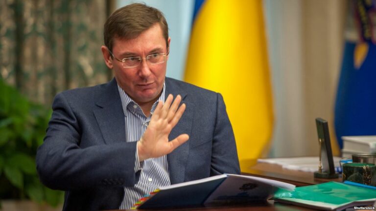 Генпрокурора Луценко могут привлечь к ответственности за политическую агитацию  - today.ua