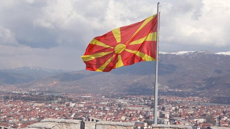 Македонія офіційно змінила назву - today.ua