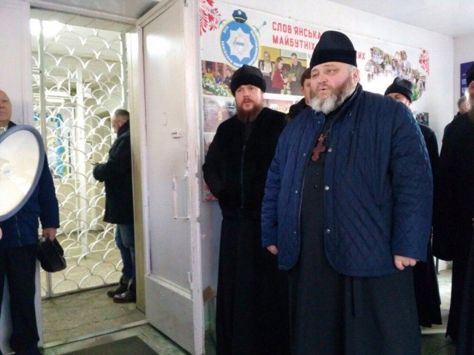 На Донбассе задержали митрополита Московского патриархата, который помогал террористам  - today.ua