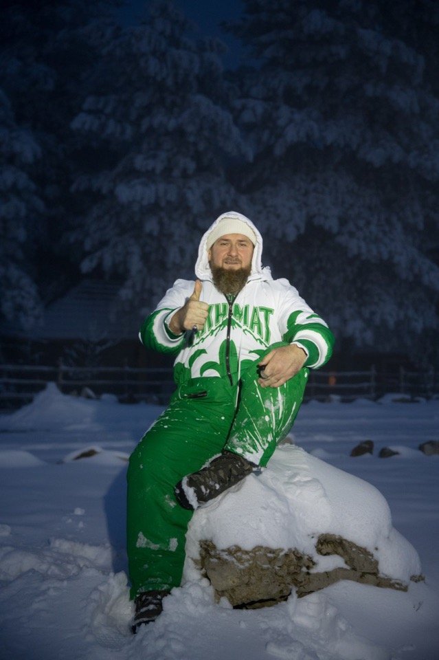 Кадыров на больничном: глава Чечни два дня лежал под капельницей - today.ua