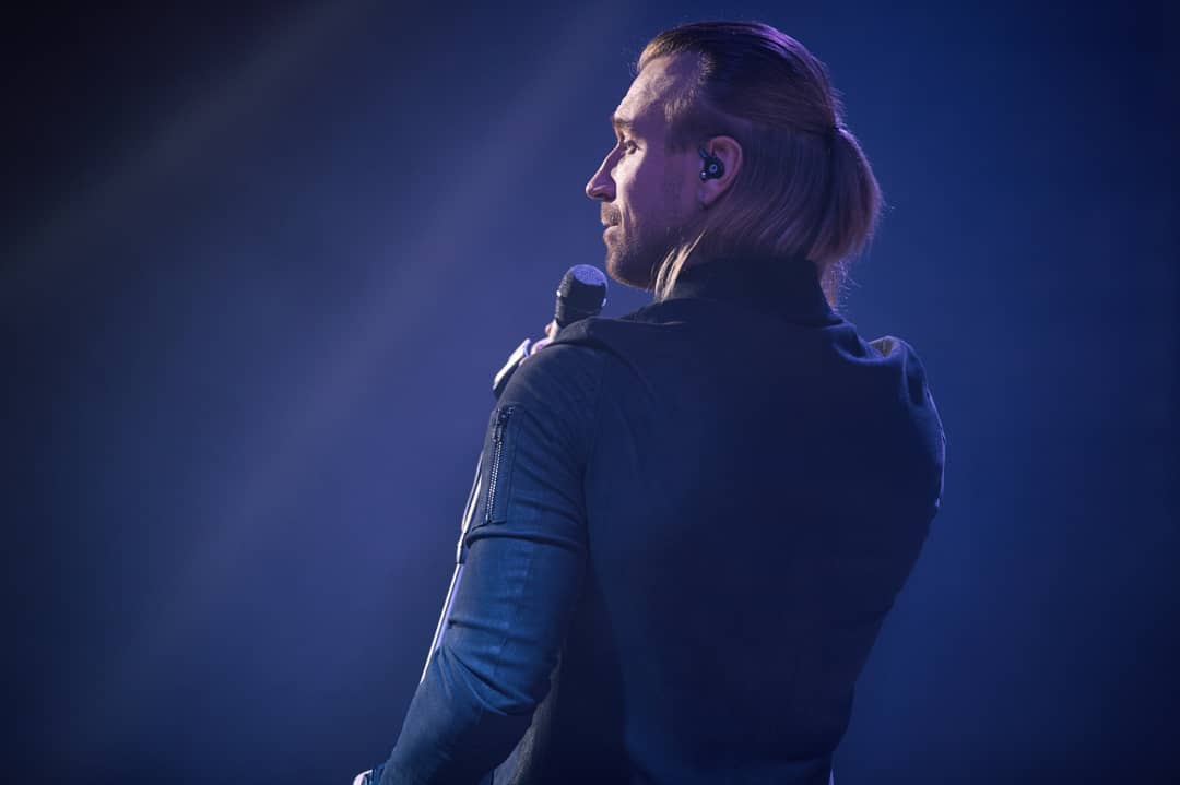 Олег Винник поддержал украинских заробитчан