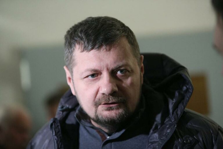 Нардеп Мосийчук угрожает себя сжечь: названа причина  - today.ua
