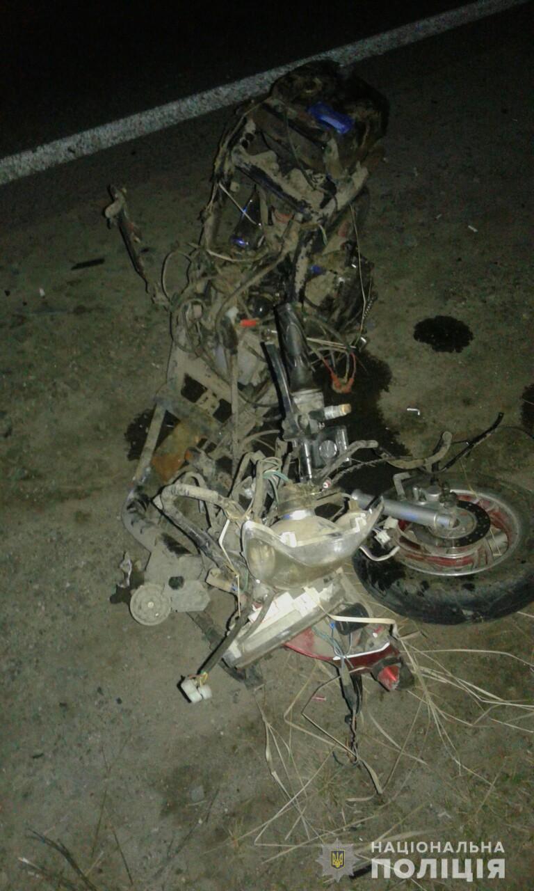 На Львовщине в “пьяном“ ДТП погиб водитель скутера