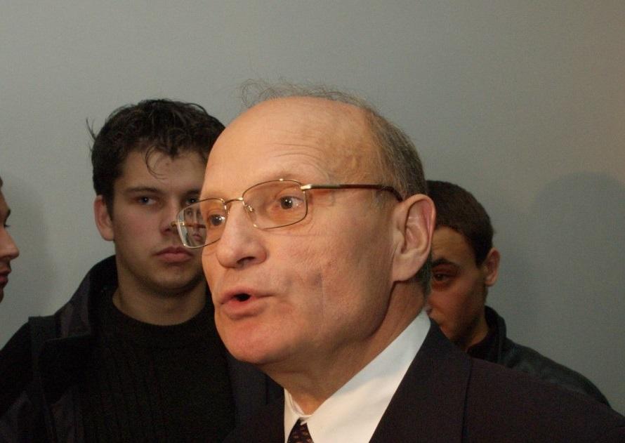 Помер колишній посол України в США